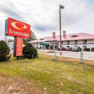 Hotels near The Flying Monkey Plymouth - Econo Lodge Near Plymouth State University