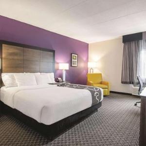 Hotels near Hadlock Field - La Quinta Inn & Suites by Wyndham Portland