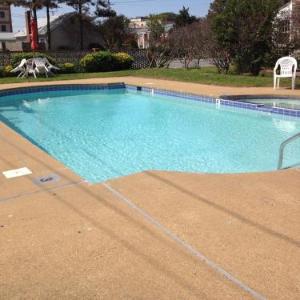 MacThrift Motor Inn