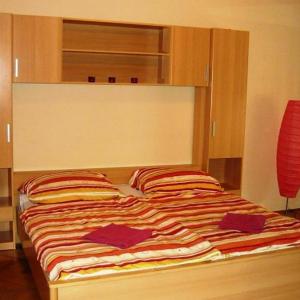 Boomerang Hostel and Apartments