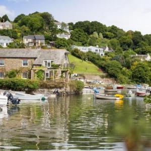 Island House Cornwall