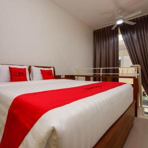 RedDoorz Plus near Paragon Mall Semarang