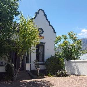 Stumble Inn Backpackers Lodge
