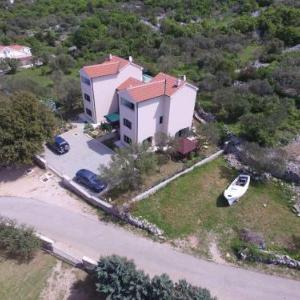 Holiday home in Punat/Insel Krk 13380