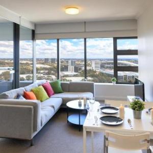 Homey cozy unit with panoramic view & Free carpark