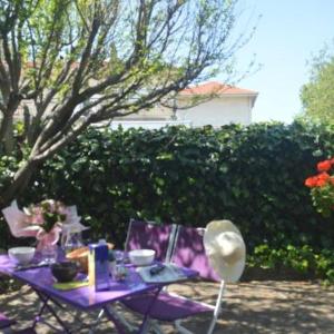 Appartement T2 avec Terrasse et Parking Privé à 300m de Port Fréjus - FR-1-226A-58