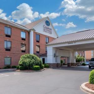 Comfort Suites Airport Louisville hotel photo