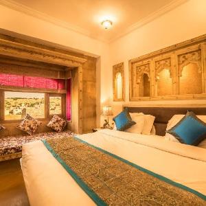 Hotel Radhika