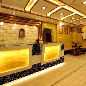 Hotel Bharat Niwas