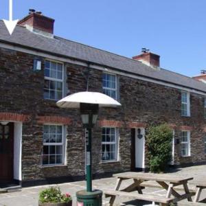 Hotels near Royal Cornwall Showground - Primrose Cottage Wadebridge