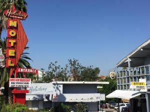 Holiday Lodge hotel near Los Angeles Convention Center