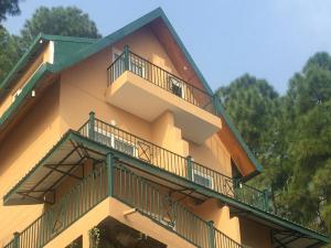 Nature Stay Kasauli Bed & Breakfast, Kasauli