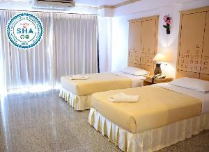 Maneerote Hotel, Surin