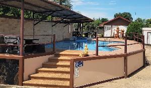BANLANG HOTEL Resort & Swimmingpool, Surin