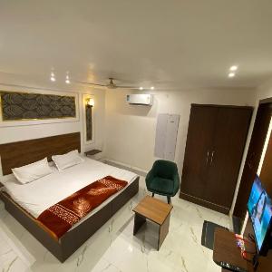 Hotel Luxury Inn