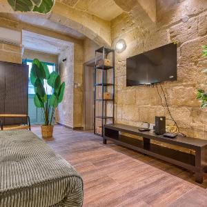 Charming Modern duplex in city center JMBA1-1