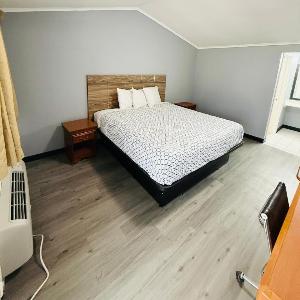 Sun N Sand Motel