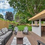 Charming Family Saratoga Home Walk to Track & Downtown Saratoga Springs
