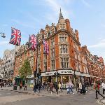1Bedroom Gem in Mayfair on Iconic Oxford Street!1GC London 