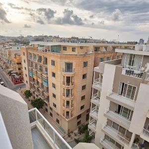 Mercury Penthouse Suite - Sliema Centre - By Haven & Keys Malta