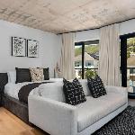 Gorgeous Sea Point Apartment