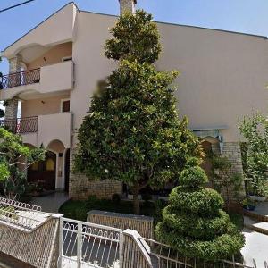 Apartments and rooms with parking space Pakostane Biograd - 24768