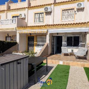 South facing 3 Bedroom townhouse with Com Pool VM76