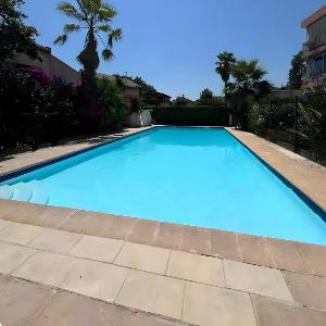 Appartement familial piscine plage