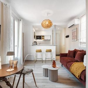 Nice Renting - 35b MASSENA - Chic Cosy Calm Balcony Massena Pedestrian Heart