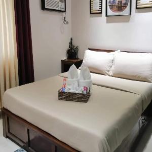 Isidro's Crib at Matina Enclaves Residences with a strong wifi and netflix