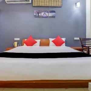 Hotel O Sacred Tree