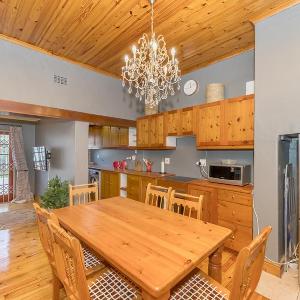 Escape to tranquility in Claremont