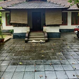 Utthara Tharavadu