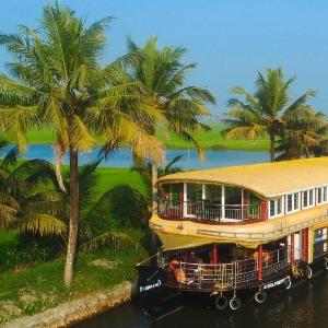 Premium Day Cruise House Boat Alleppey by LexStays