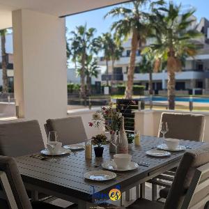 Alfredsi Luxury Poolside Retreat Apt Duly11