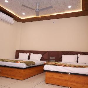 Hotel Shree Anadi Palace