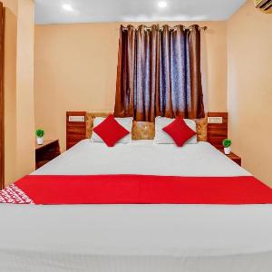 Hotel O by OYO Aaditya Continental