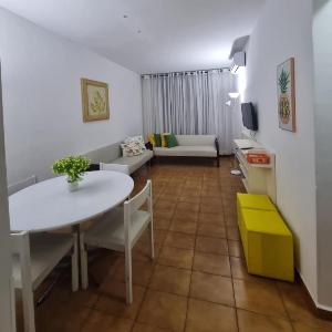 Apto Kampala a 50mt da praia de Pitangueiras - Localização privilegiada no coração do Guarujá 1 minuto da praia!