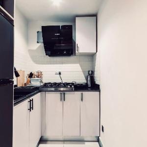 Cozy 1 Bedroom Apartment