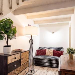 Ultra Central - Charming and NEW - Quiet Sleep