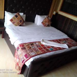 Shah abbas place