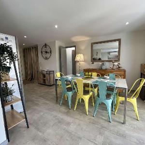 Bel appartement dans une résidence calme et proche de la marina SAINT CYPRIEN SC070-048