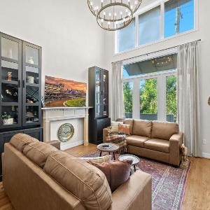Exquisite Condo with Views in Trendy NuLu District