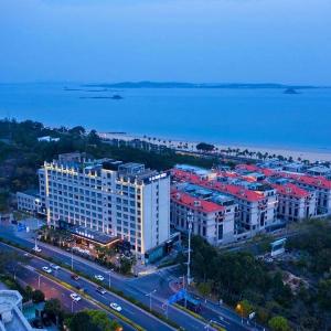 Xiamen White Dolphin Hotel - Huangcuo Beach Branch of Convention and Exhibition Center