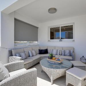 Penthouse Central Larnaca The 'Veranda' Elena Court