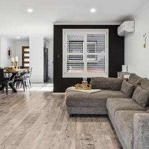 Beachside 24 - Pet Friendly Holiday Home - Holiday Yamba