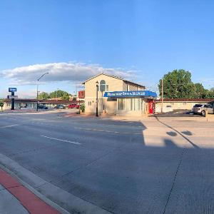 Roadside Motel