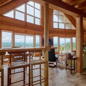 Stunning Lake Views Wine Country