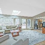 Stay On The Cape Vacation Rentals Cape Cod Getaway Near Beaches & Bike Trail