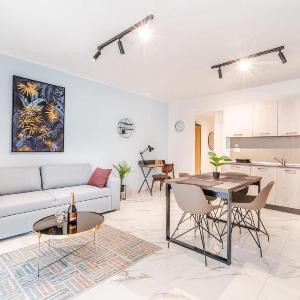 Stylish 2BR Escape in St Julians by Buena Vista